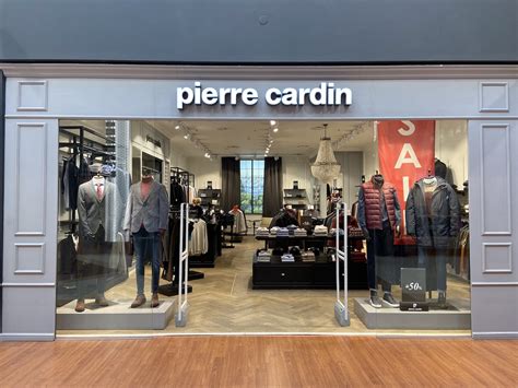 Pierre Cardin bébihordozó részletes bemutatása