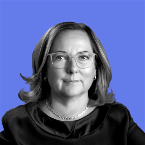 Major Krisztina Natália portréja vagy csoportkép kollégáival
