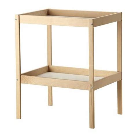 IKEA Sniglar pelenkázó asztal skandináv stílusban