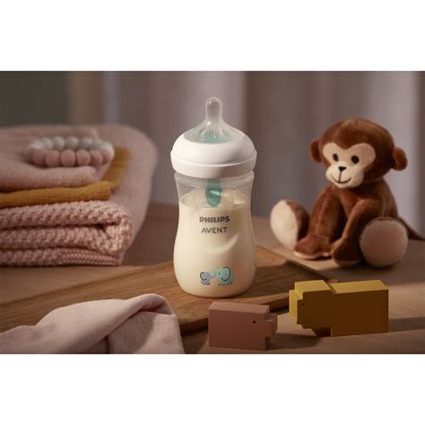 Sterilizált cumisüvegek és tápszerpor