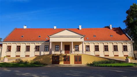 A Bezerédj Kastély