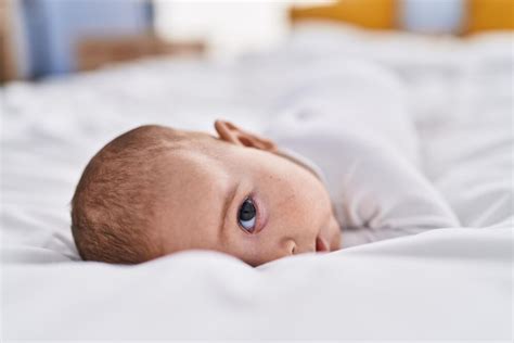 6 hónapos baba alvási szokásai és alvásigénye