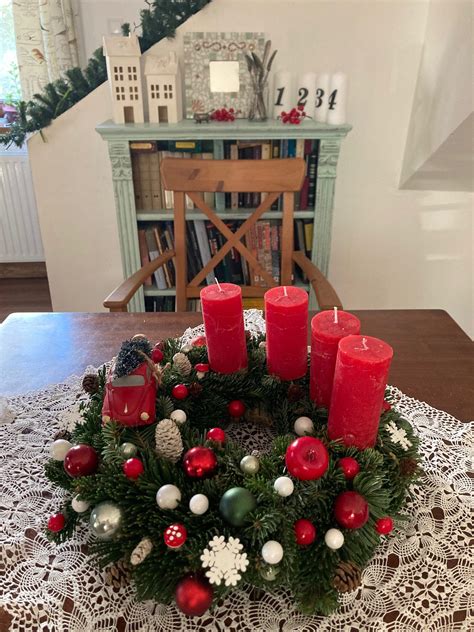 Lépésről lépésre útmutató a hagyományos adventi koszorúhoz