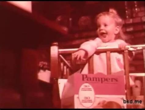 Paul Walker egy Pampers reklámban