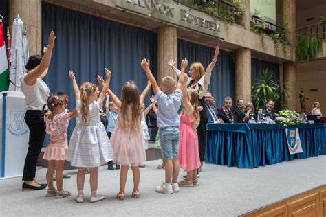 Angol nyelvű óvodapedagógus képzés