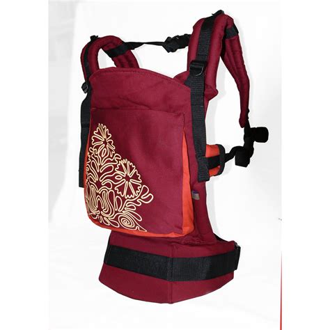 Csatos babahordozó használata