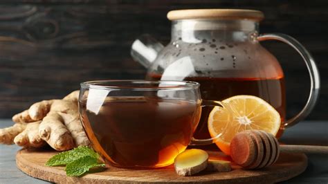 Csésze erdei málnalevél tea