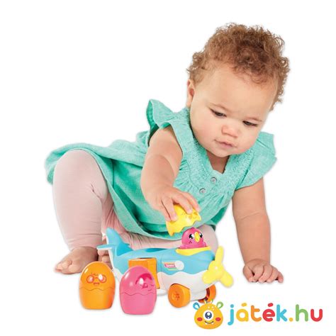 Vidám Kos baba játék közben
