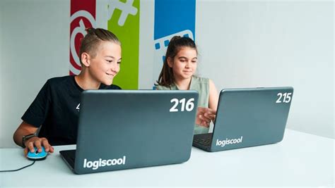 Logiscool oktatási platform felépítése
