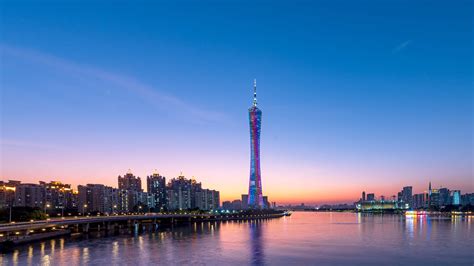 Guangzhou kikötőjének látképe