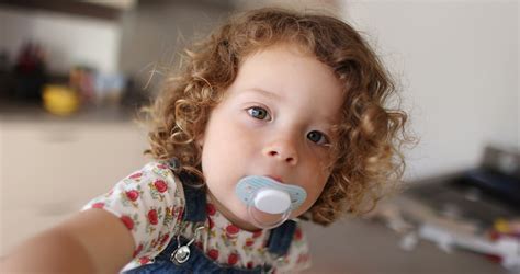 Cumicsere gyakorisága és a cumi ellenőrzése