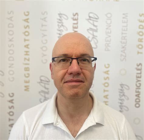Dr. Szécsi Dávid portréja