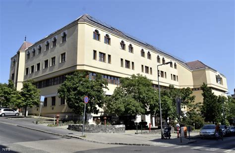 Az Országos Onkológiai Intézet épülete