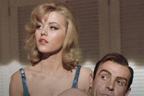 Margaret Nolan a Goldfinger című filmben