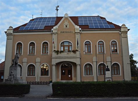 Mezőkeresztes látképe