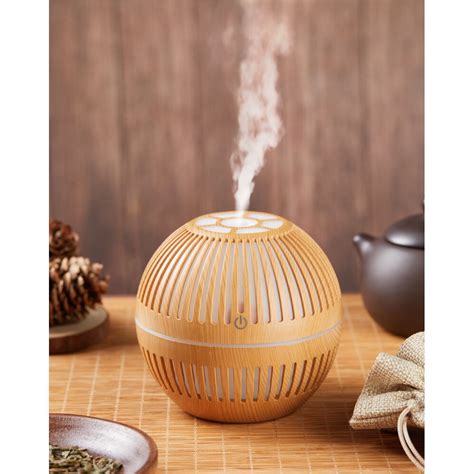 Aromaterápiás diffúzor illóolajokkal