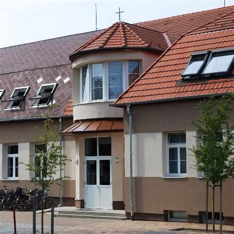 Szent Benedek Iskola diákjai