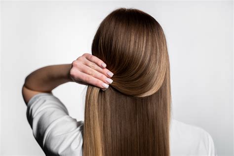 Selymes, egyenes haj Lisse Design kezelés után