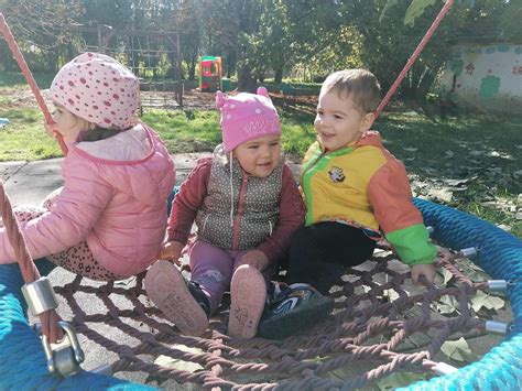 A régi iregszemcsei óvoda állapotát bemutató fotósorozat