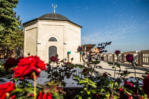 Gül Baba Türbéje