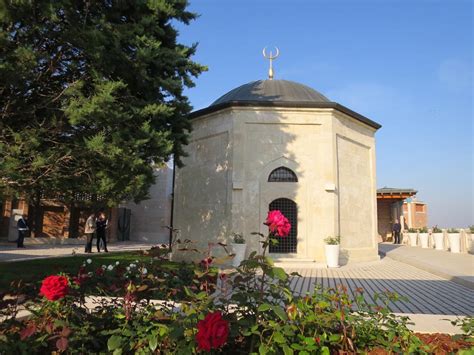 Gül Baba Rózsakertje