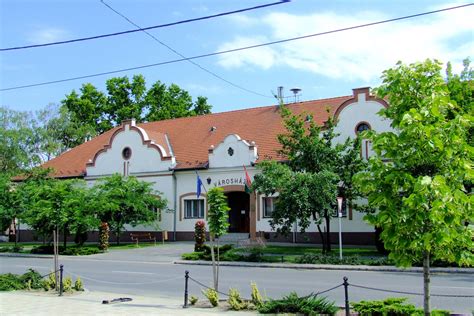 Szigethalom Város Önkormányzatának épülete