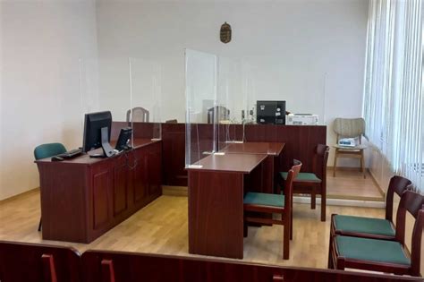Bírósági tárgyalóterem illusztráció