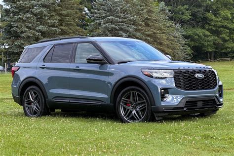 Lexustrike Ford Explorer tricikli