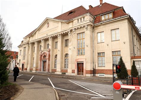 A Debreceni Egyetem Klinikai Központ épülete