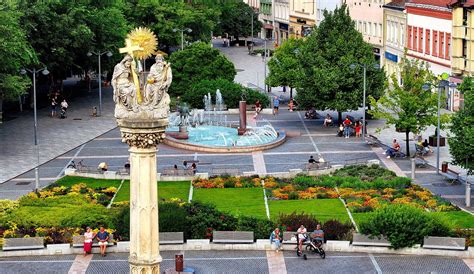 A felújított Fő tér Óbudán