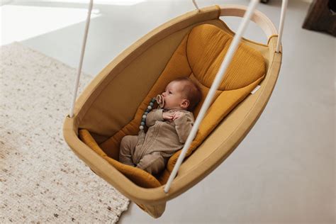 BabyBjörn babahinta és kiegészítők