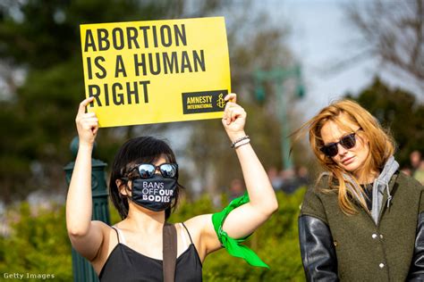 Tüntetés az abortuszhoz való jogért