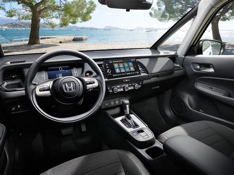 Honda Jazz belső tér rugalmas ülésrendszerrel