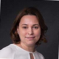 Jánosi Rita szülésznő portréja