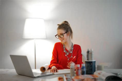 Home office munkavégzés előnyei és hátrányai