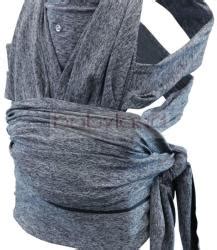 Chicco Boppy ComfyFit babahordozó