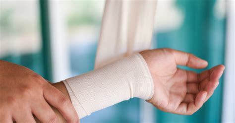 Ujjtörés gyógyulási folyamata: rögzítés és rehabilitáció