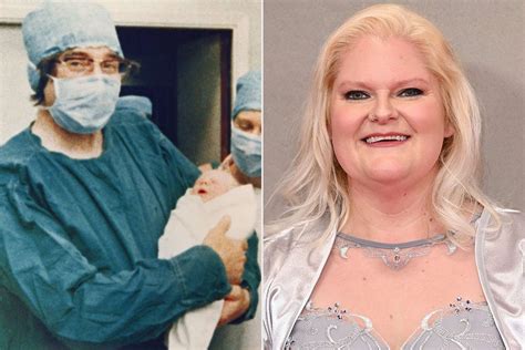 Louise Brown és szülei