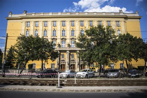 A József Attila Lakótelepi Bölcsőde épülete