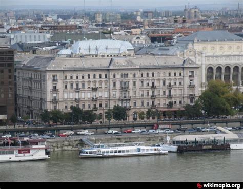 Thonet-udvar Budapesten