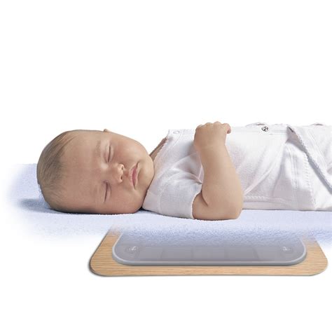 Pelenkára csíptethető légzésfigyelő