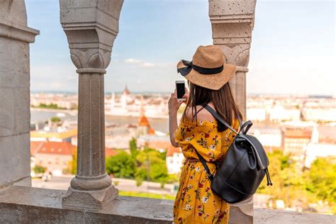 pár bankrabló és egy kínai turista