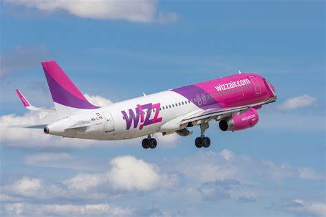 Wizz Air Priority logó