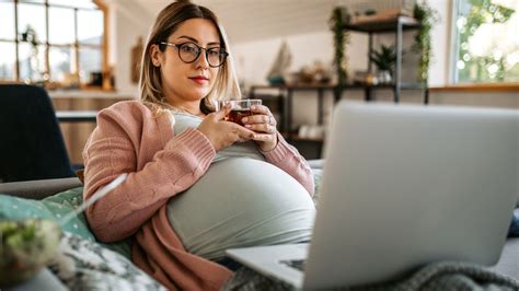 Kismama beszél a főnökével