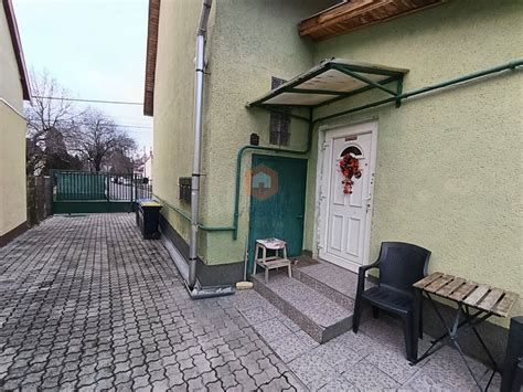 Őszi lombgyűjtés a XVI. kerületben