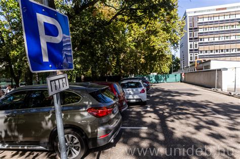 Parkolási rend az egyetemen