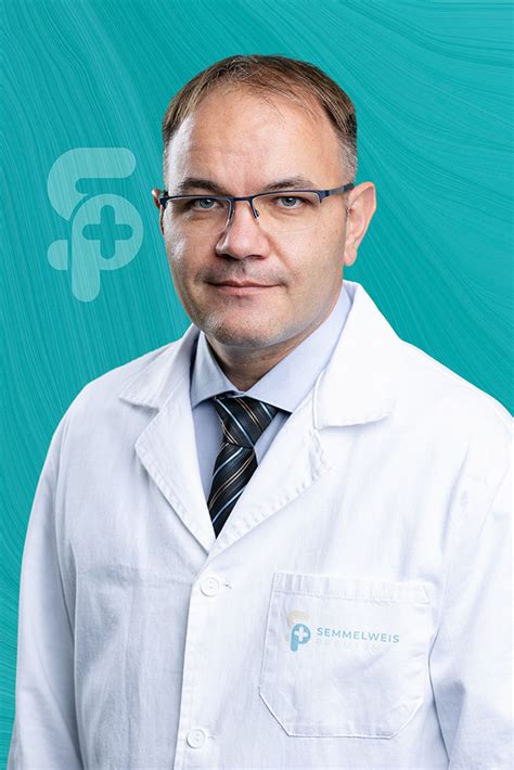 Dr. Horváth Tamás portréja