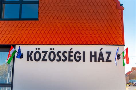 Közösségi ház belső elrendezése és funkciói