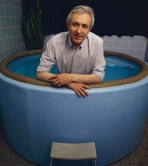 Michel Odent, a természetes szülés úttörője