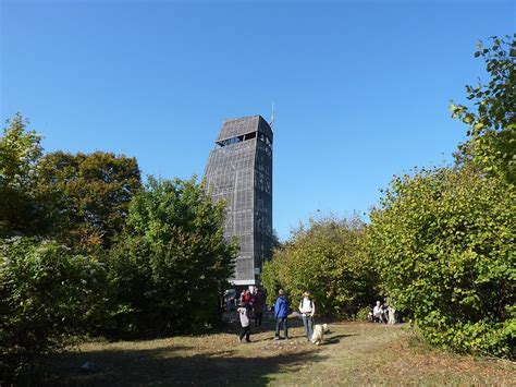 Csergezán Pál-kilátó a Pilisben, panorámával